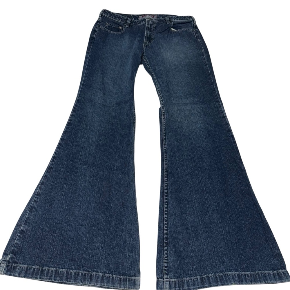 Silver Jeans Women's Flare Denim - Indigo
33W 35L